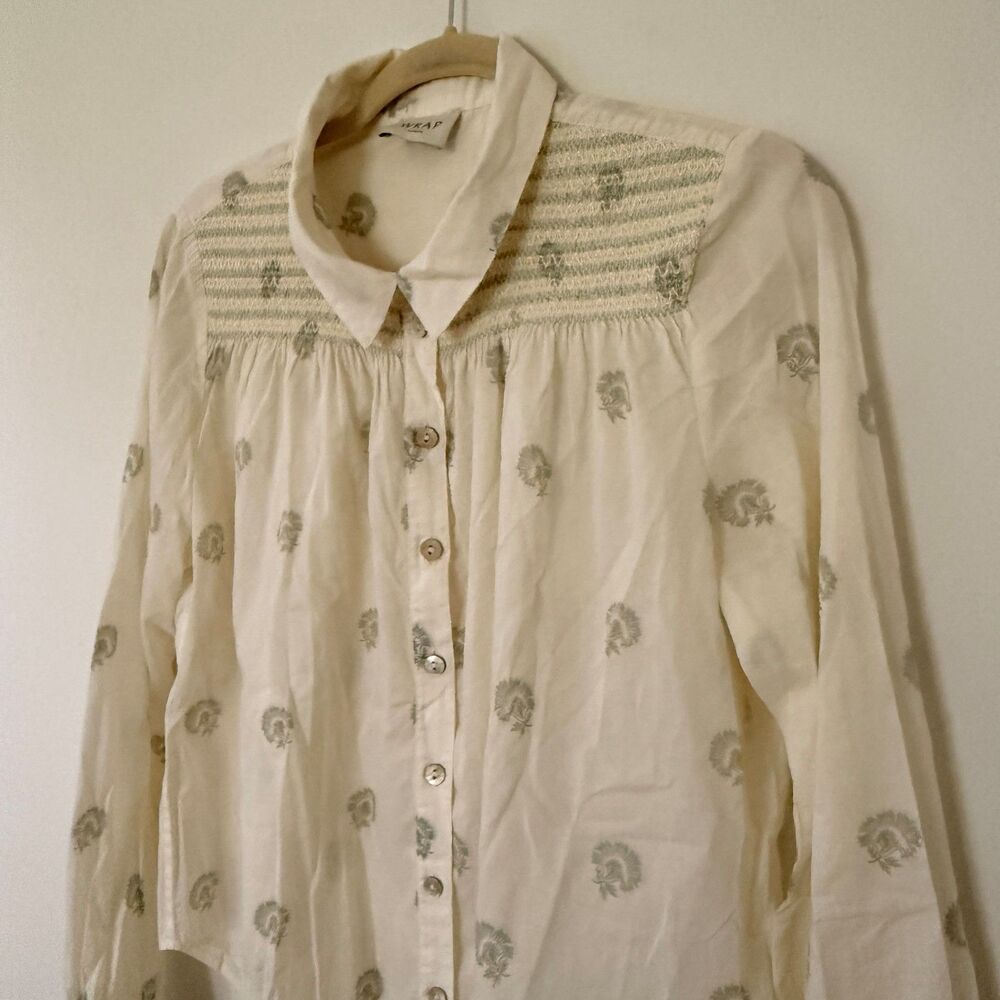 Wrap London Shirring Detail Cotton Shirt Ecru Sage Embroidered Blouse Sz 10 - Picture 4 of 10